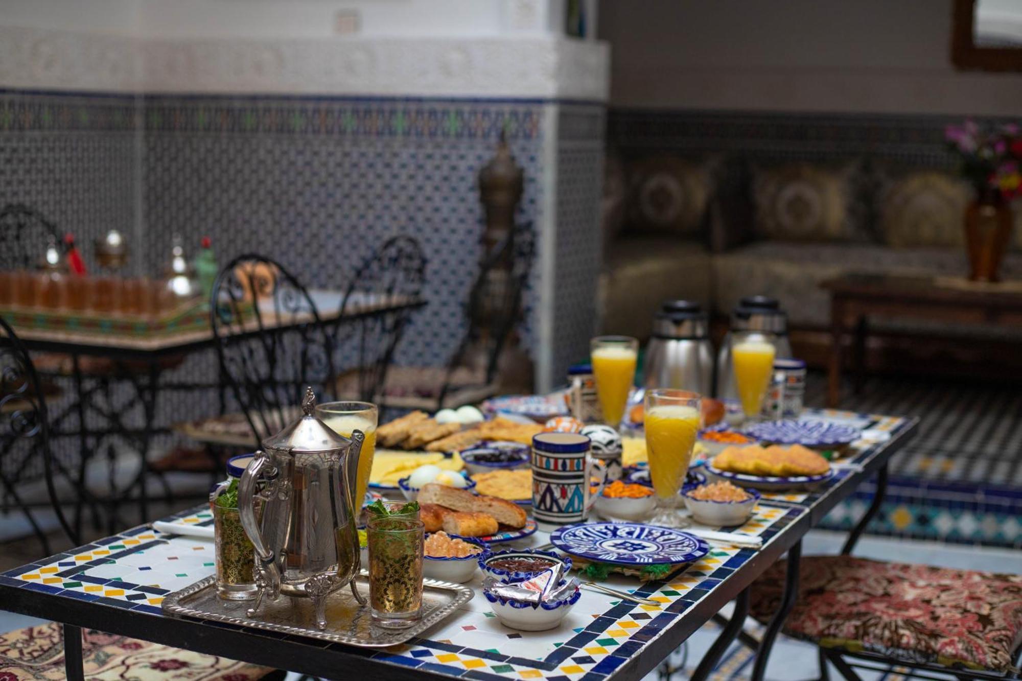 Riad Tafoukt Fes Fez Exterior foto